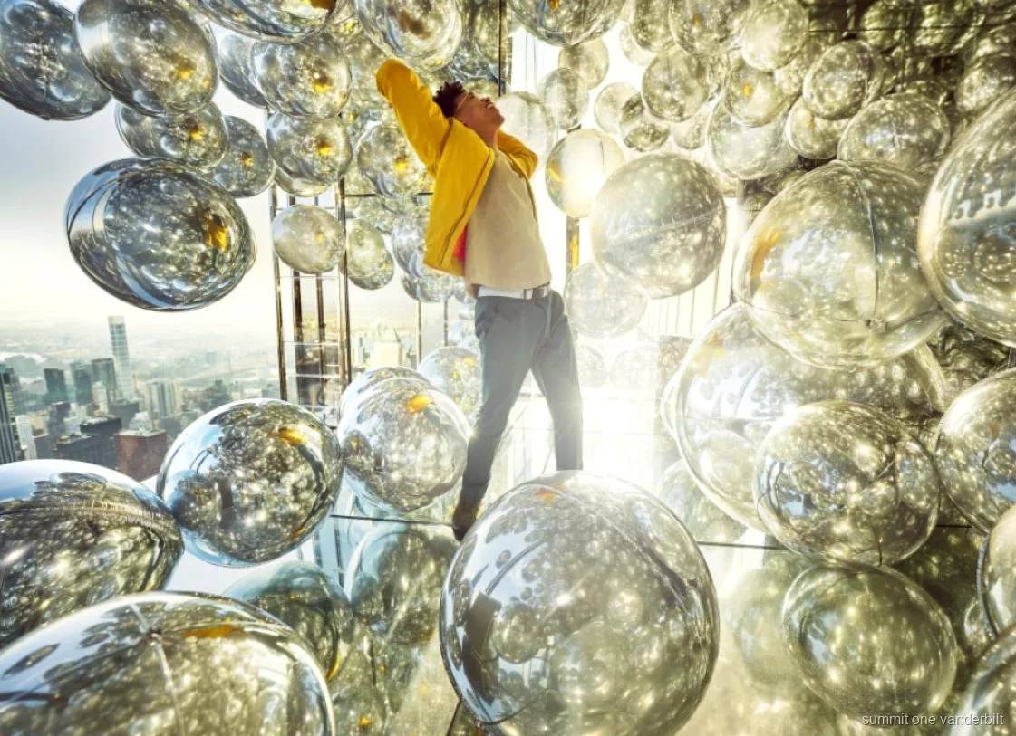 Plateforme de verre Levitation à l'observatoire SUMMIT One Vanderbilt