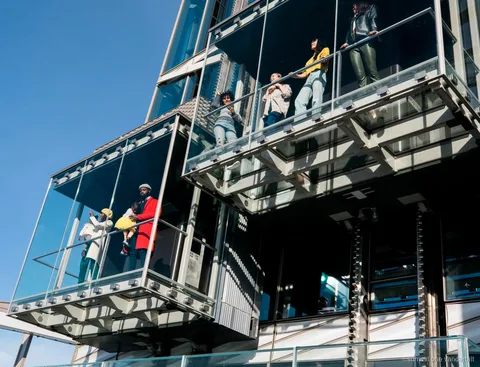 Vue sur le skyline de Manhattan depuis la terrasse de SUMMIT One Vanderbilt