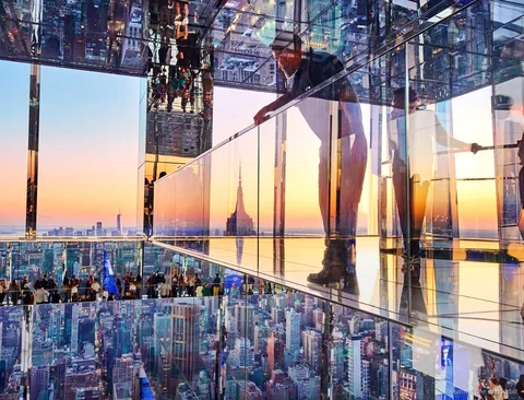 Mirrored immersive room at SUMMIT One Vanderbilt tickets with transfer